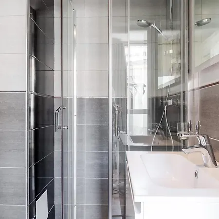 Charlotte By Terry's Homes Cannes