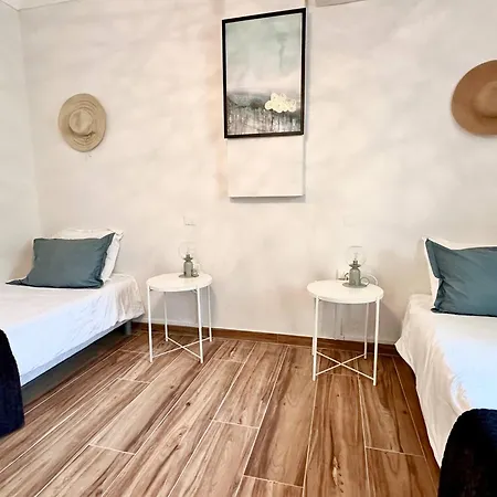 Apartment Charlotte By Terry's Homes *