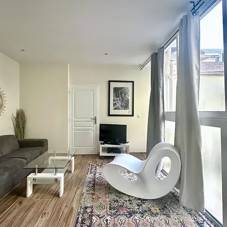 Charlotte By Terry's Homes Apartment Cannes