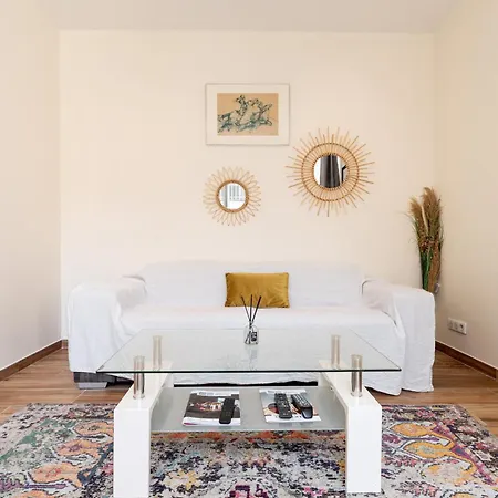 Charlotte By Terry's Homes Appartement